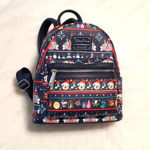 🎄 🎅 Christmas Disney Parks Loungefly Backpack 🏰